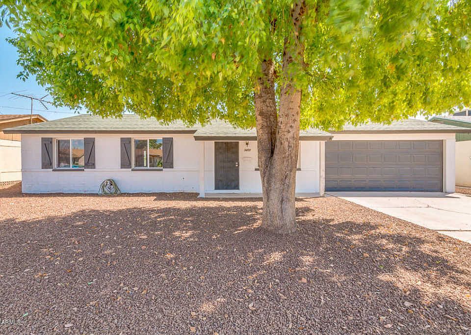 1st image of 3459 E Ludlow Dr