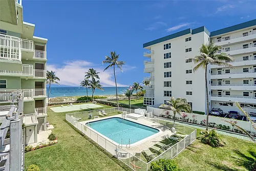 1750 S Ocean Blvd Photo 1
