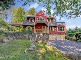 108 Leavitts Branch Rd, Skytop, PA 18357