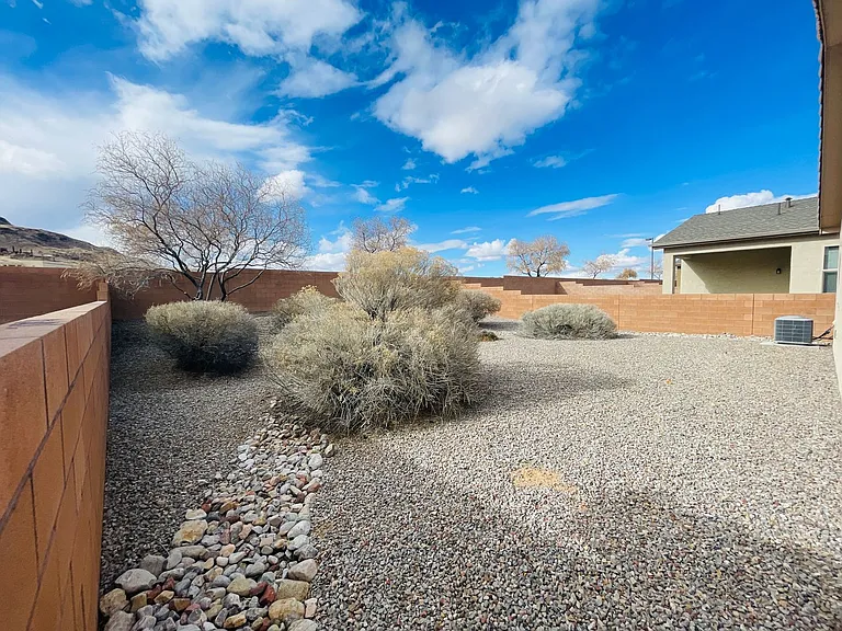 911 Desert Senna Ave SW — Photo 29