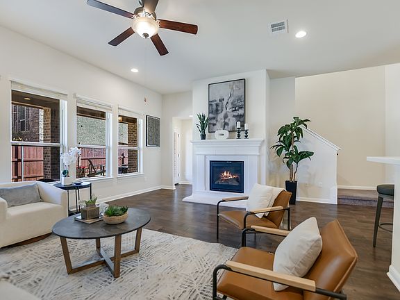2nd image of 2832 Coral Valley Dr