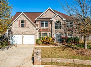 108 Kentwood Springs Dr, Hampton, GA 30228