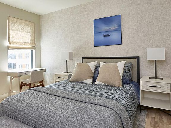3rd image of 391 Claremont Ave #6052