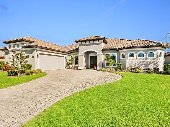 4th image of 3178 Drummond Way