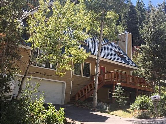 2nd image of 735 Parkview Dr