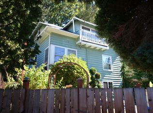 3322 36th Ave S, Seattle, WA 98144