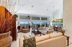 3rd image of 5063 Joewood Dr