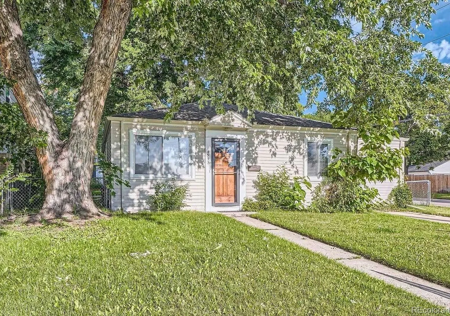 3 bed, 3.0 bath, 1313 sqft, $2,895 — Photo 3
