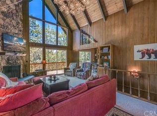904 Sandalwood Dr, Lake Arrowhead, CA 92352