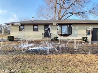 1431 Starbeck Cir, Cedar Falls, IA 50613