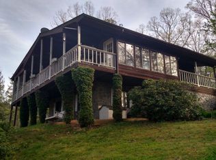 84 Goldfinch Ln, Robbinsville, NC 28771