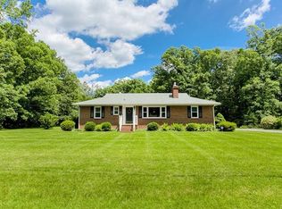 10996 Linderwood Dr, Mechanicsville, VA 23116