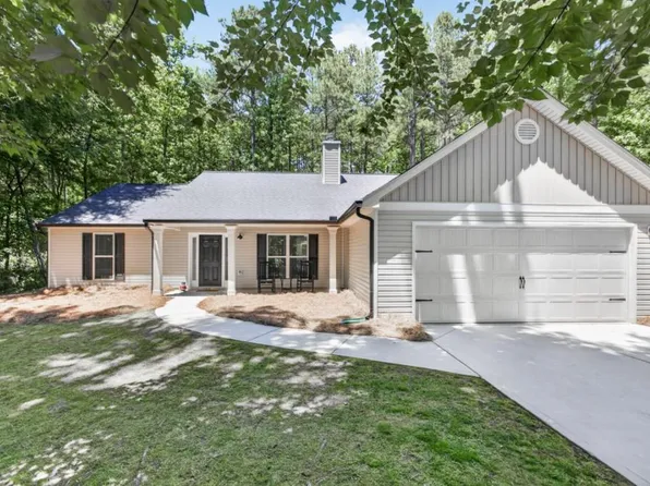 1944 Diamond Ridge Dr, Statham, GA 30666