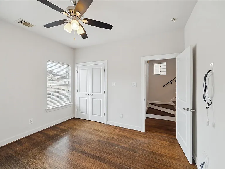 3041 Clinton Dr — Photo 20