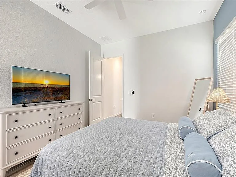 17140 Albatross Rd — Photo 32