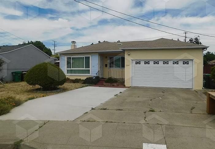 1st image of 374 Aloha Dr