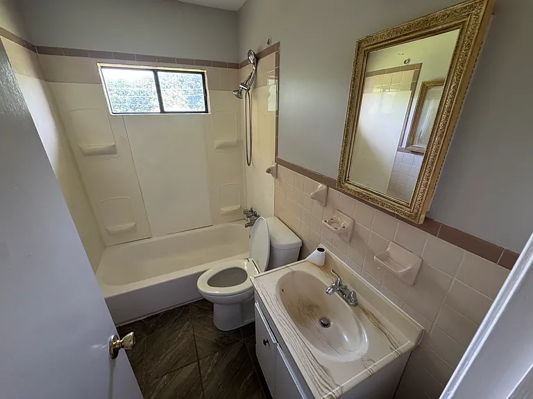 3554 Venable Rd — Photo 8