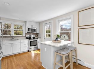 150 Central St, Foxboro, MA 02035