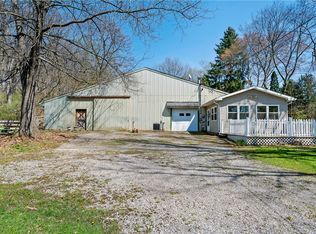 118 Horseshoe Dr, Freeport, PA 16229