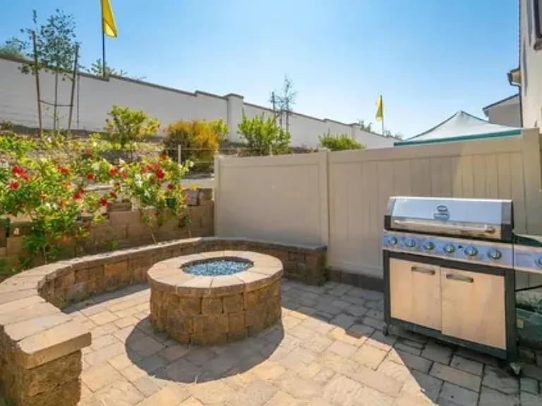 628 Gemstone Dr — Photo 19