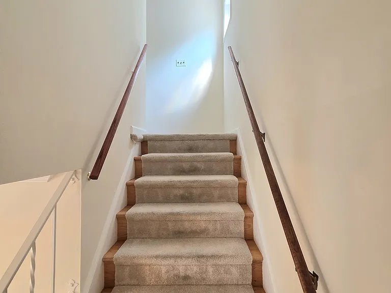 111 Tamarisk Ct — Photo 22