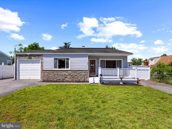 213 Hollywood Ct, Glen Burnie, MD 21060