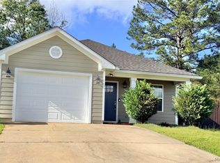 56 Long Leaf Ln, Greenville, AL 36037