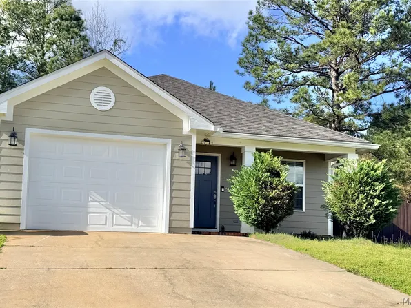56 Long Leaf Ln, Greenville, AL 36037