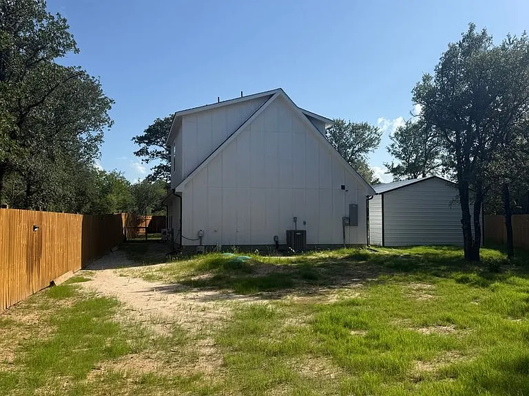 138 Greenbriar Ct — Photo 7