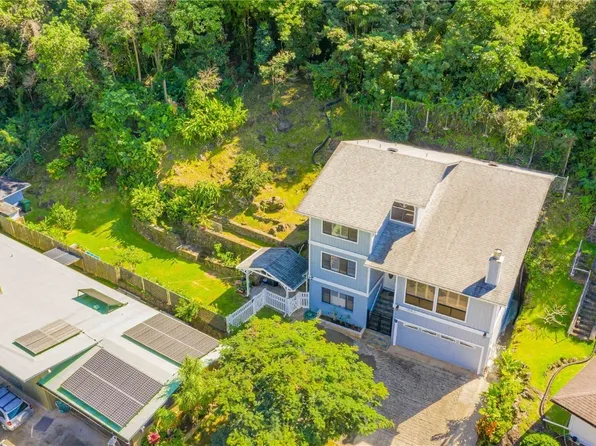 1883 Ala Noe Pl, Honolulu, HI 96819