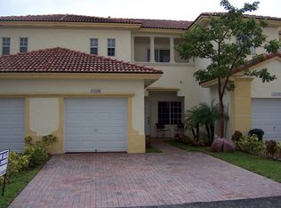 13206 SW 142nd Ter, Miami, FL 33186