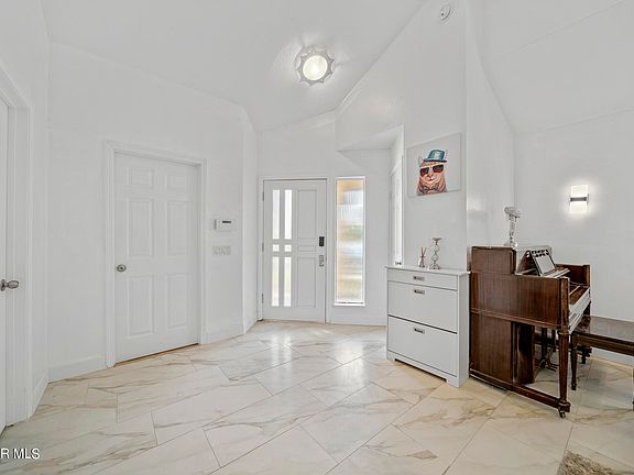 5th image of 7805 Cowper Ave