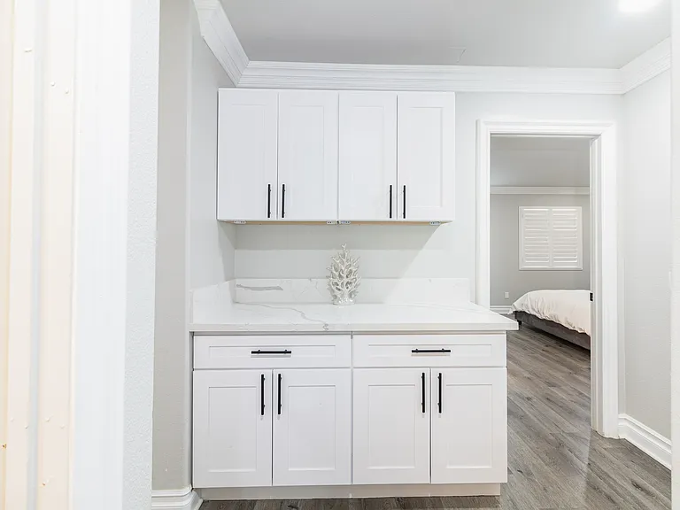4302 Shetland Ln — Photo 28