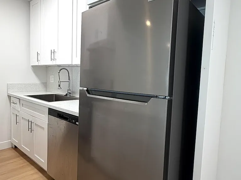 6125 Eleanor Ave #1 — Photo 11