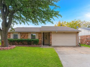 3410 Maple Ln, Rowlett, TX 75089