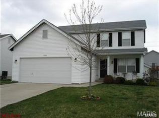 1958 Briarfield Dr, Lake Saint Louis, MO 63367