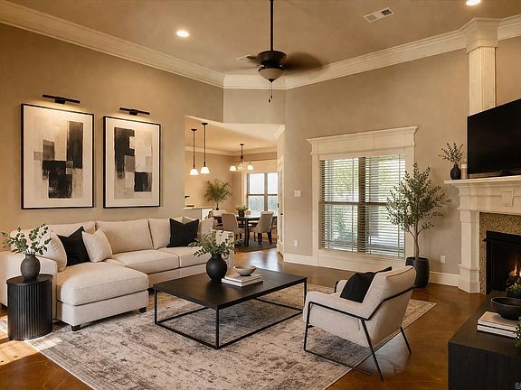 5th image of 2108 Ingleside Dr
