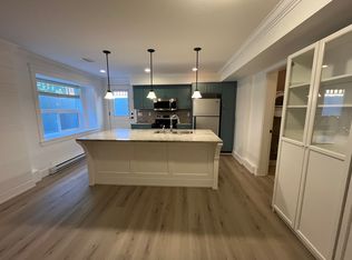 7303 198a St, Langley, BC V2Y 1R9
