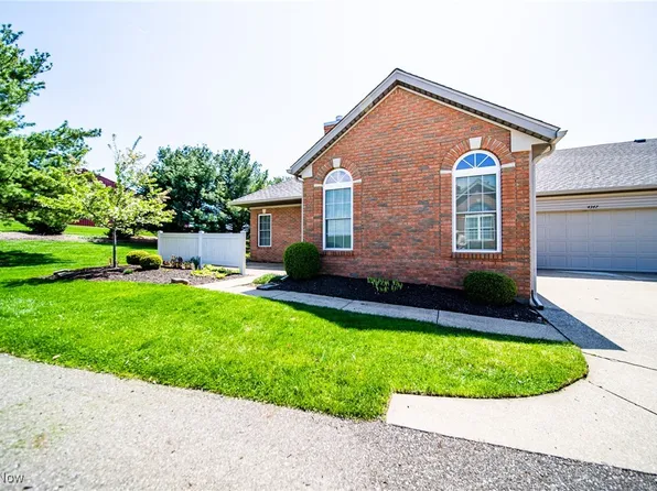 4347 Hunters Chase Ln, Wooster, OH 44691