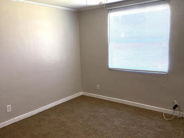 5616 Atlee Ave — Photo 5