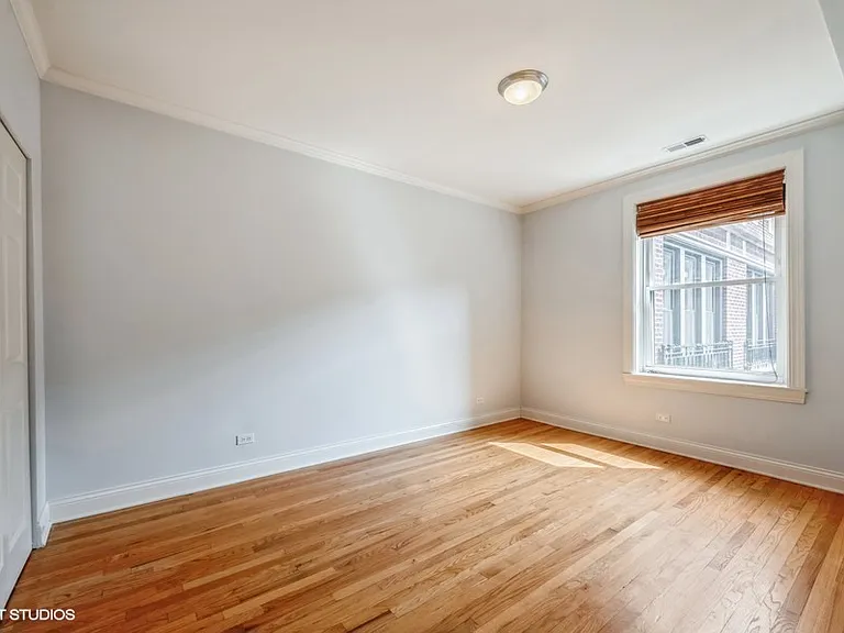 924 W Ainslie St #3S — Photo 10