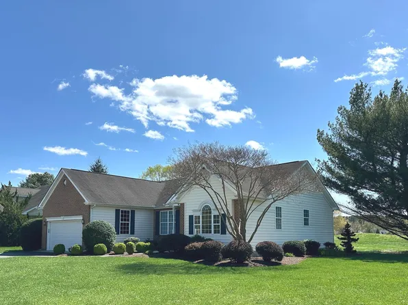 28485 Clubhouse Dr, Easton, MD 21601