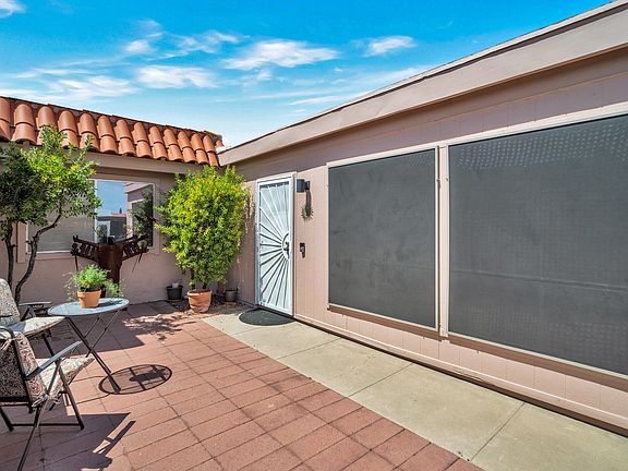 4th image of 419 N Calle De Lumbre