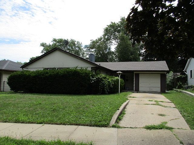 2nd image of 205 Harding Ave