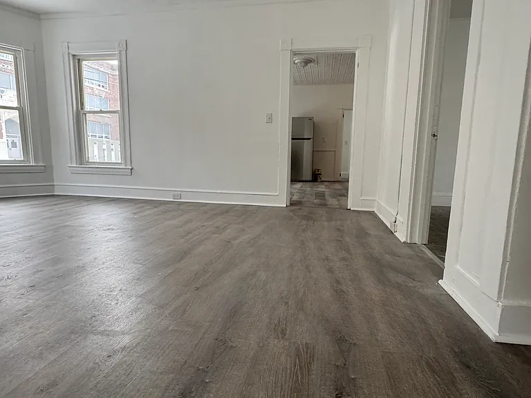 28 Notre Dame Ave #1 — Photo 9