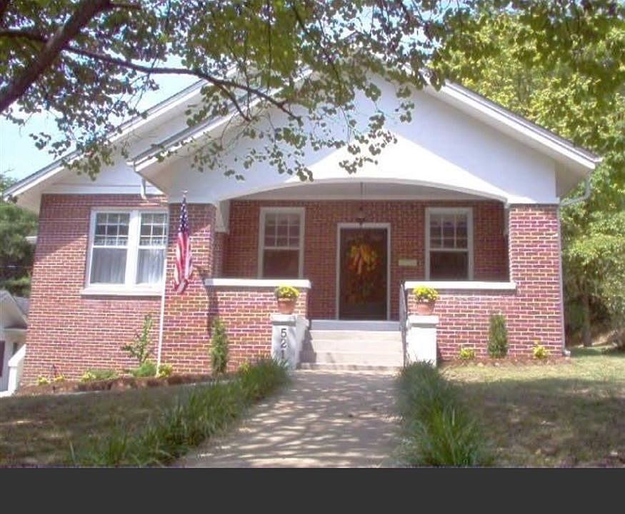 1st image of 521 Elm Ave