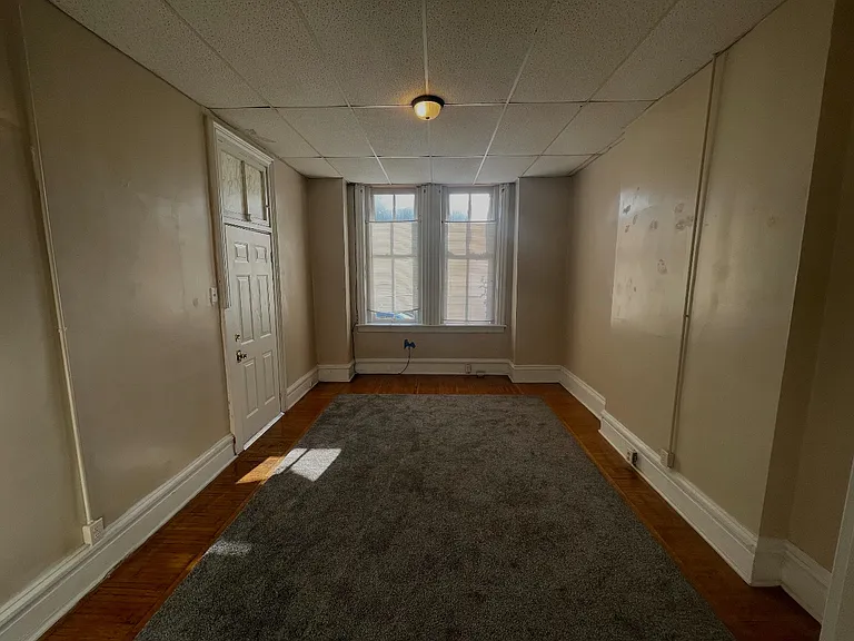 617 N 9th St #1 — Photo 10