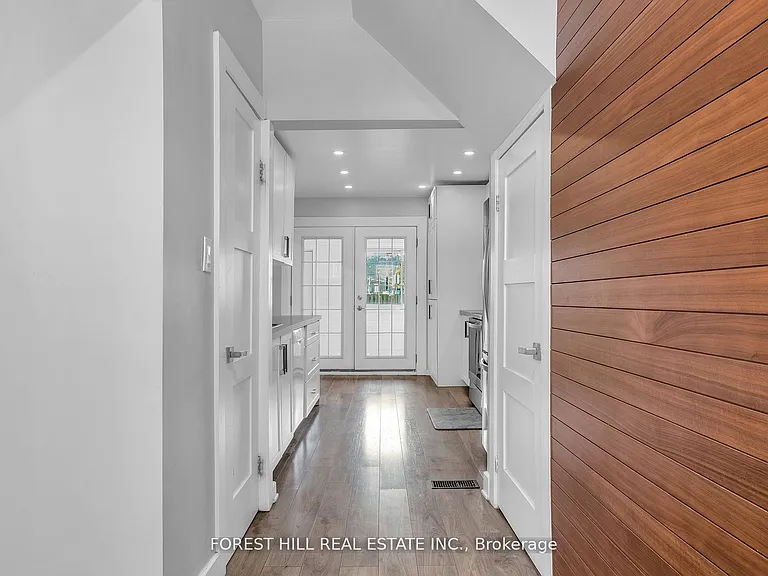 22 Harvey St — Photo 5