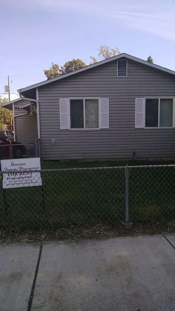 947 Jasper St photo 1