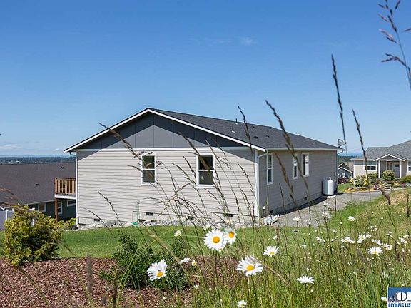 5th image of 62 American Eagle Dr